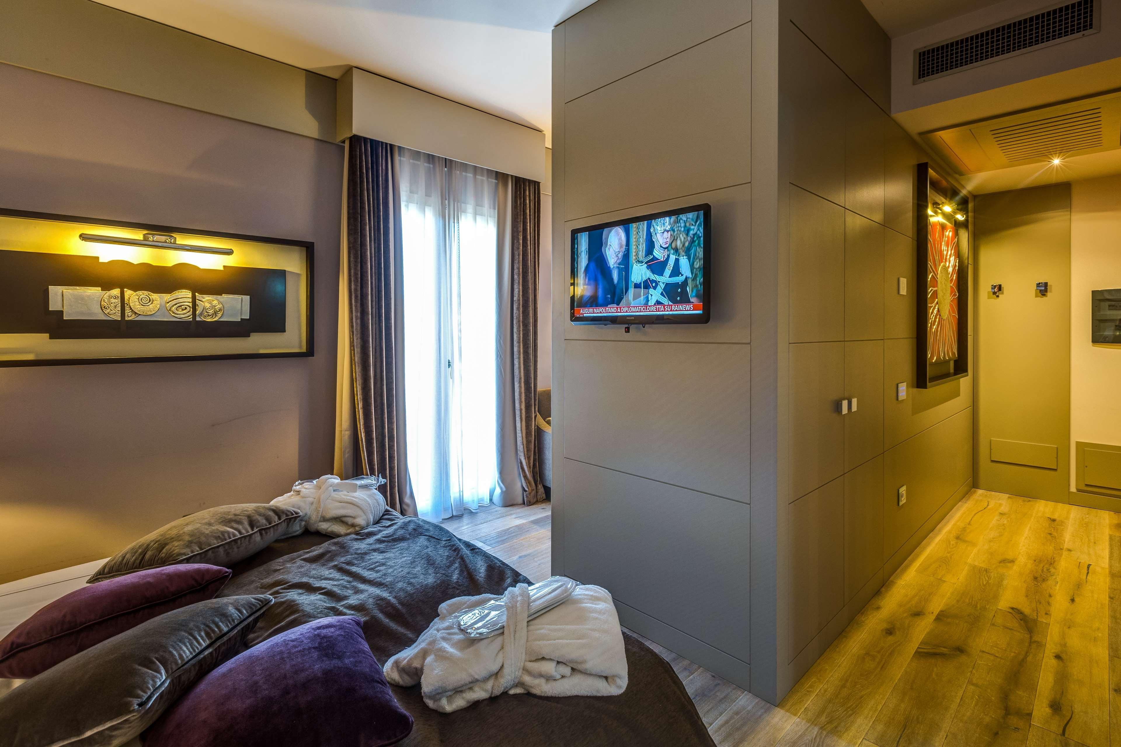 Best Western Plus Hotel Perla Del Porto Catanzaro Bagian luar foto