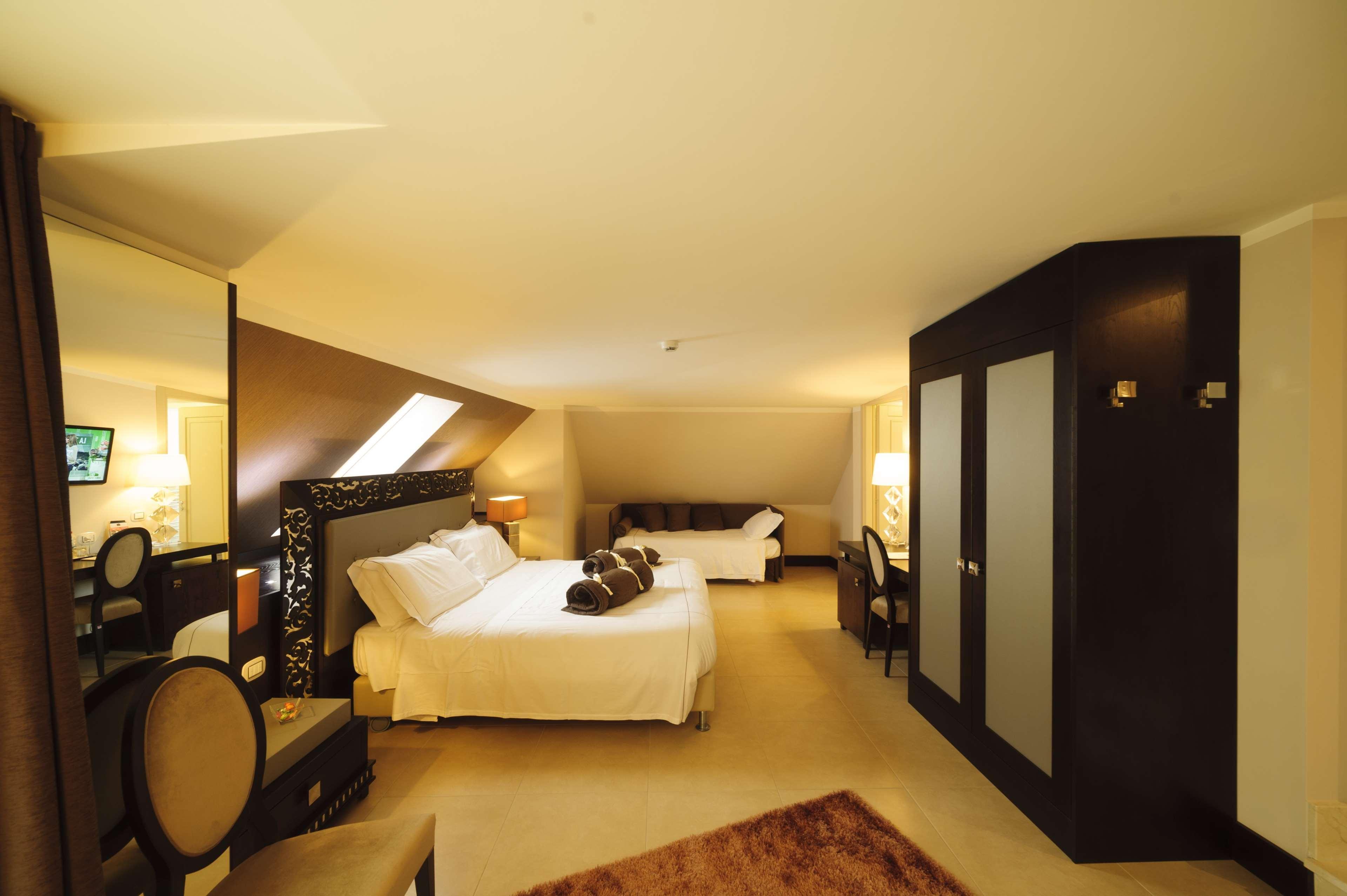 Best Western Plus Hotel Perla Del Porto Catanzaro Bagian luar foto