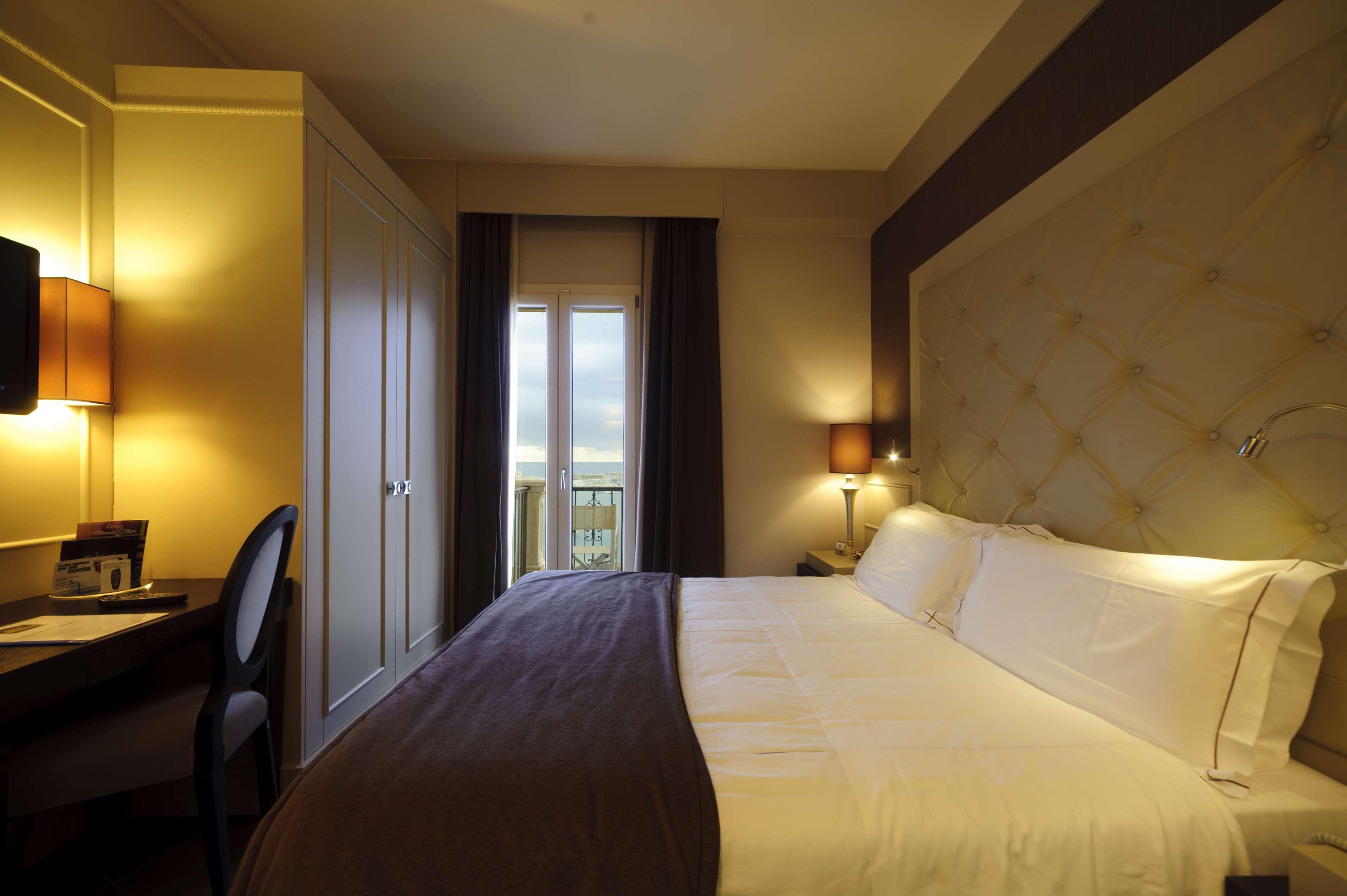 Best Western Plus Hotel Perla Del Porto Catanzaro Bagian luar foto